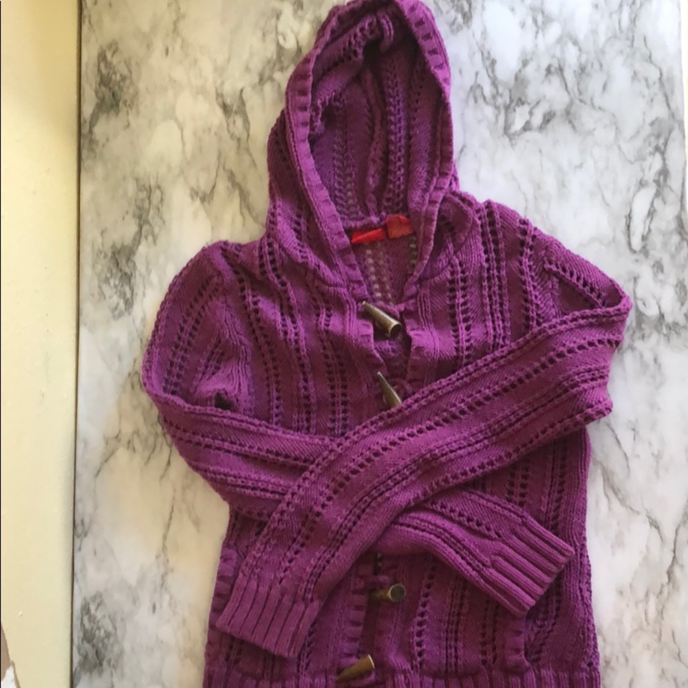 Knit sweater